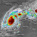 American Airlines ofrece más asientos y flexibilidad a clientes en Florida ante la llegada del Huracán Milton