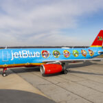 JetBlue presenta un diseño especial en su Airbus A320 con Mario y sus amigos